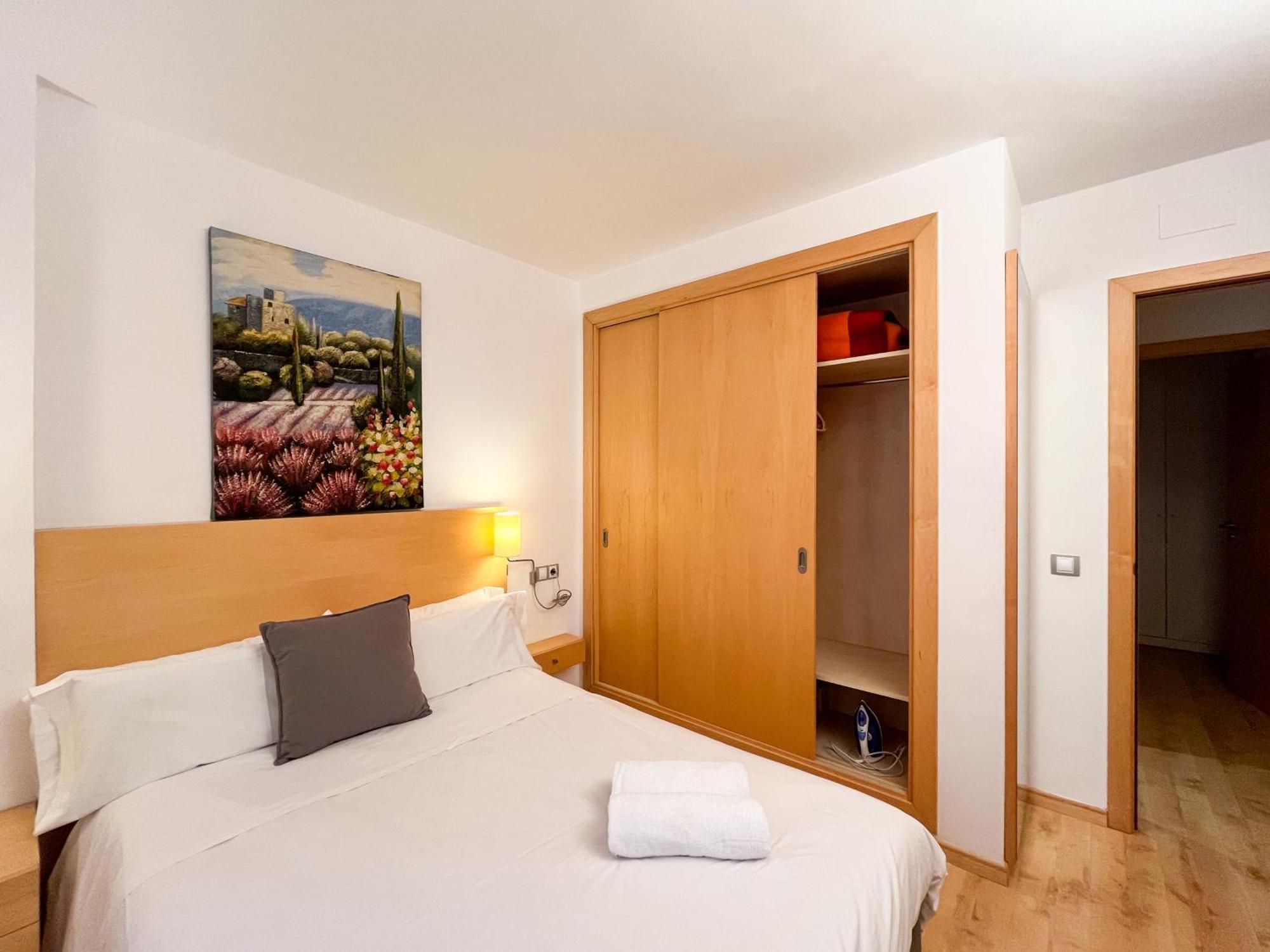 Lugar Perfecto En El Casco Antiguo De Girona Exterior foto